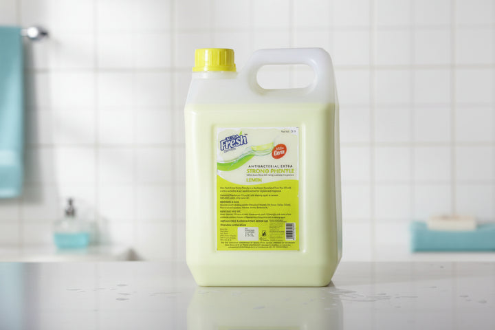 Altra Fresh Strong Phenyle Lemon 3 ltr | Powerful Disinfectant, Kills Germs & Leaves a Long-Lasting Lemon Fragrance