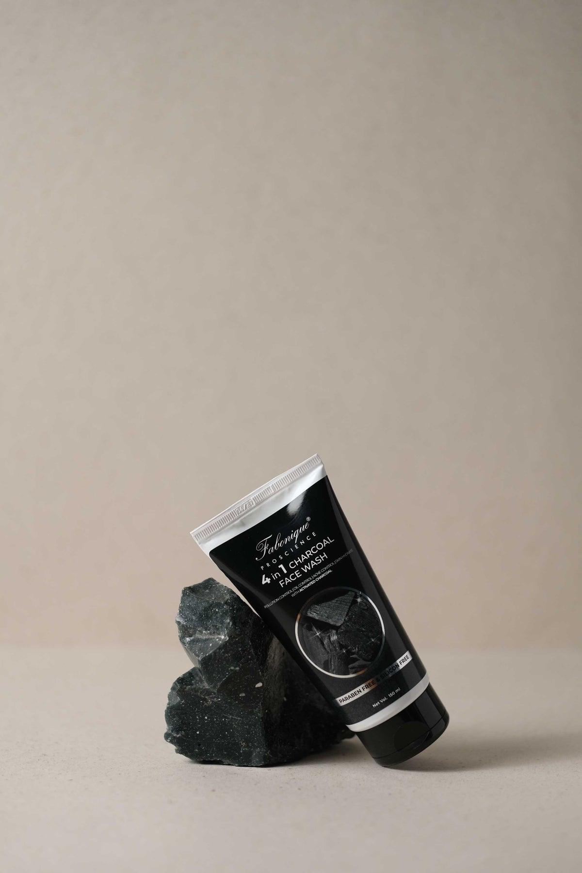 Product image of Fabonique Pro Science 4 in 1 Charcoal Facewash 150 ml