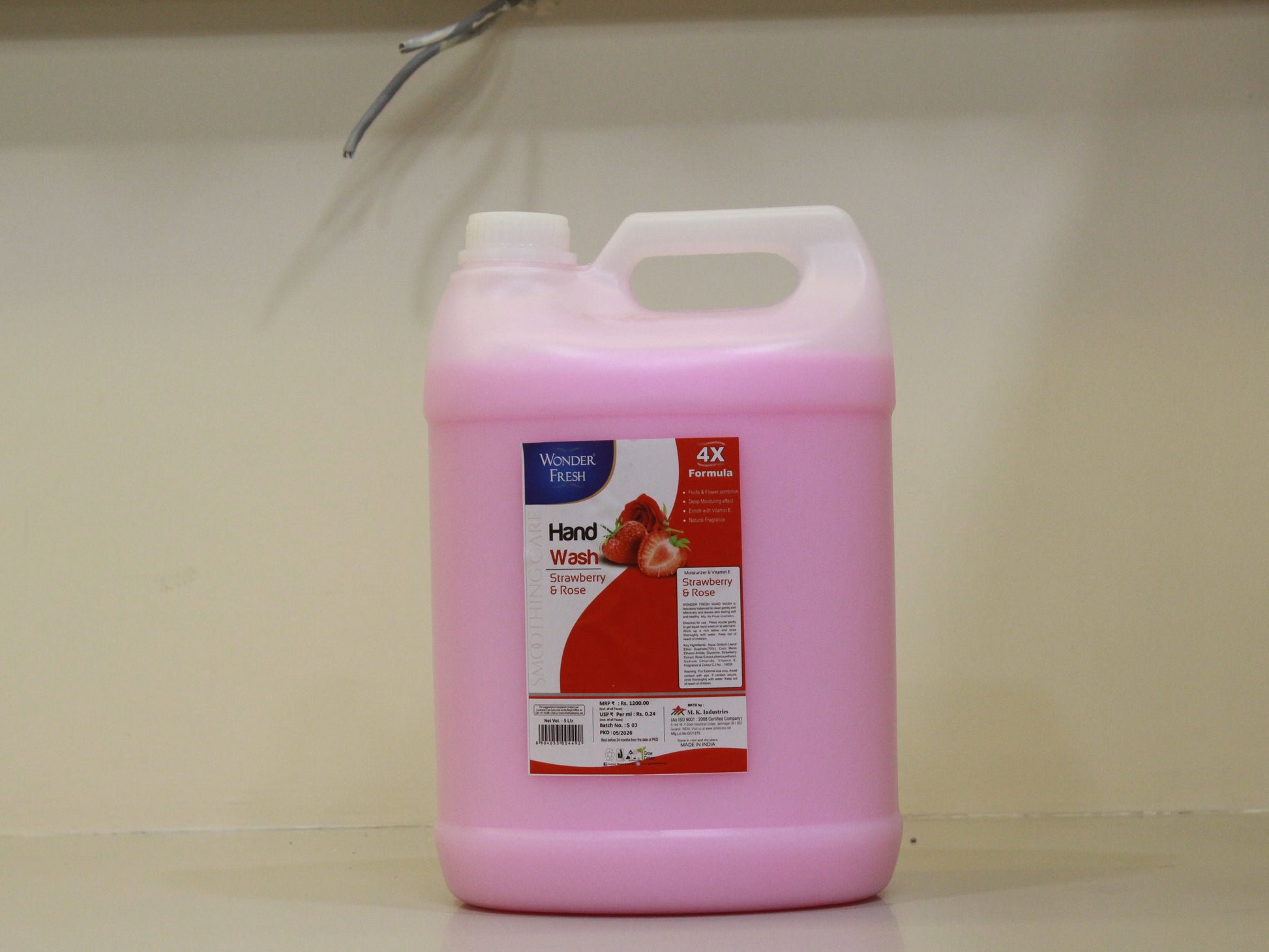 Wonder Fresh Strawberry & Rose Handwash 5 ltr | Deep Cleansing, Kills Germs & Moisturises Hands